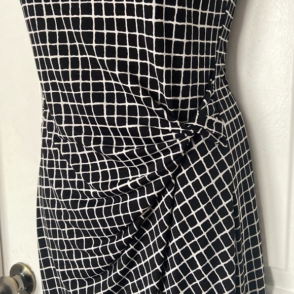 Nine West black with white printed squares draped on side midi dress - Picture 3 of 8